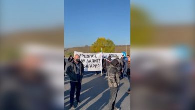 Народът затапи АМ „Марица” срещу изборните туристи от Турция („Ердоган, долу лапите от България“)