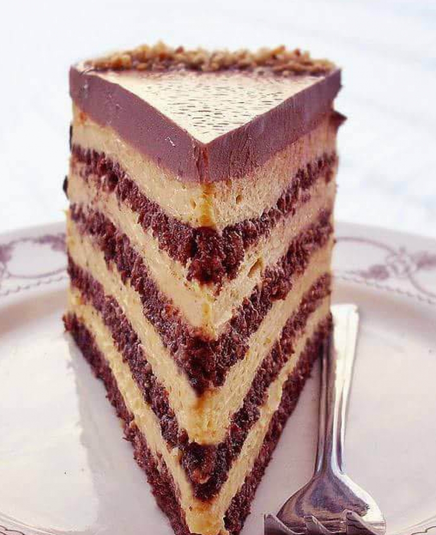 шоколадова торта с крем карамел