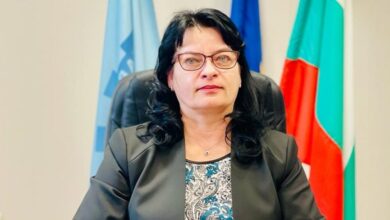 КЪДЕ Е? Кметицата на Каварна от ВМРО мина в нелегалност